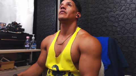 Snapshot of viktorherrera chatting on September 10, 6:17 pm Viktor Herrera online show from September 10, 6:17 pm