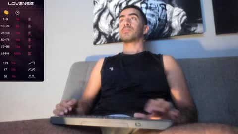 Snapshot of vince_colin chatting on December 23, 11:14 am VINCE online show from December 23, 11:14 am
