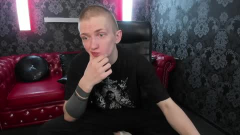 Vince Dice  online show from April 10, 8:05 pm