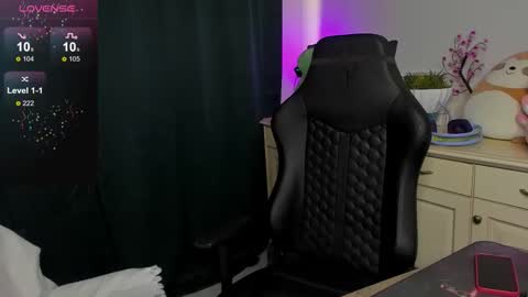 Vincent Strong online show from September 28, 12:36 pm