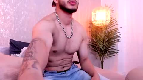 Snapshot of vincentblack_ chatting on September 16, 5:08 am Vincent online show from September 16, 5:08 am