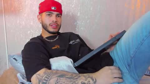 Snapshot of vincentblack_ chatting on September 10, 4:33 am Vincent online show from September 10, 4:33 am