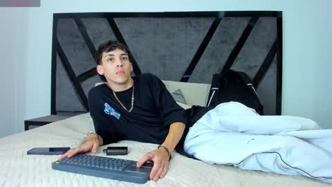 Vincent online show from December 28, 5:33 am