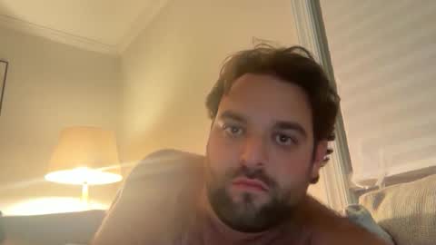 Snapshot of vinfaro27 chatting on September 21, 1:06 am Vinfaro27 online show from September 21, 1:06 am