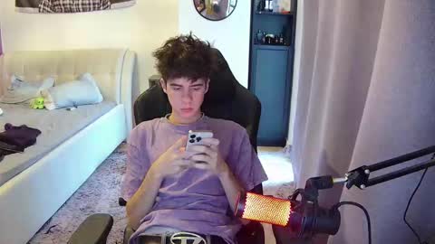 vinnie online show from November 28, 7:11 am