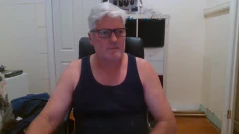 viper654321 online show from January 18, 8:10 am