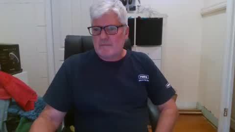 viper654321 online show from March 12, 7:57 am