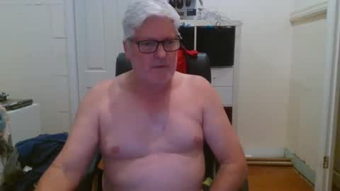 viper654321 online show from January 25, 8:10 am