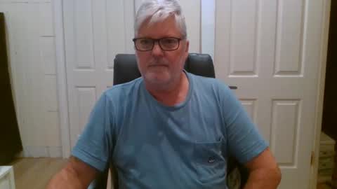 viper654321 online show from June 11, 7:39 am