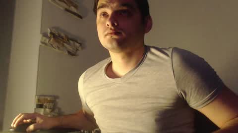 virgil____ online show from December 6, 11:14 pm