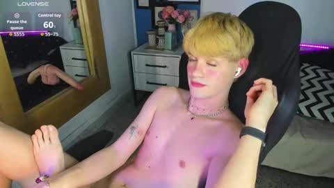 Vlad  online show from November 15, 4:20 pm