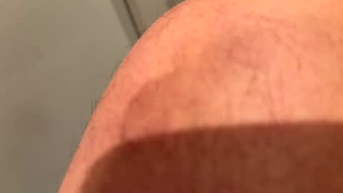 Snapshot of vm93m chatting on December 9, 6:30 pm John online show from December 9, 6:30 pm