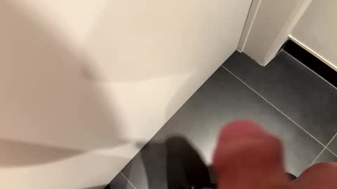 Snapshot of vm93m chatting on February 23, 2:54 pm John online show from February 23, 2:54 pm