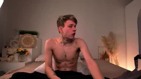 Dan online show from February 10, 5:01 am