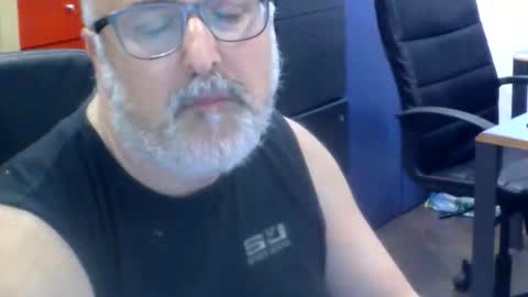 volpi72 online show from June 10, 6:52 pm