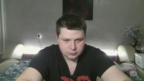 Snapshot of volshebnik_130 chatting on February 26, 7:36 pm Volshebnik1302 online show from February 26, 7:36 pm
