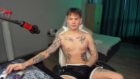 vova online show from December 4, 11:28 am