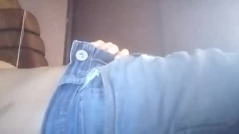 vujadetr online show from February 7, 6:35 pm