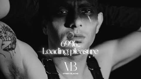 Vynny Blacke online show from November 4, 9:49 pm