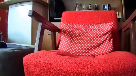 vype121 online show from March 16, 9:02 am