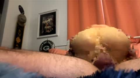 w11760519 online show from December 1, 4:54 pm