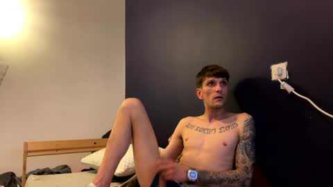 wajlyhaze2 online show from June 18, 10:59 pm