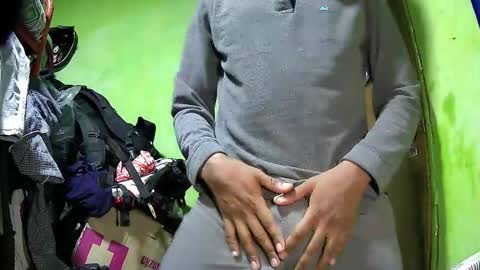 Kentaro online show from December 3, 6:03 am