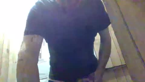 Snapshot of waltbkk chatting on December 2, 10:38 am Walter online show from December 2, 10:38 am