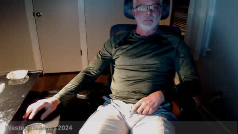 wasted_daze_ online show from January 15, 2:06 am