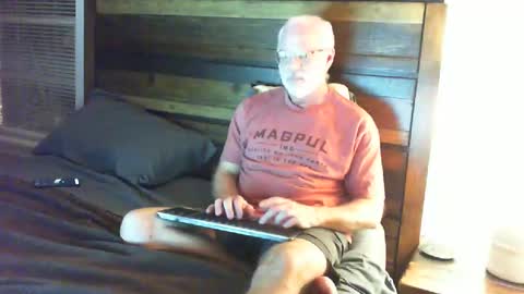 wasted_daze_ online show from December 19, 12:13 am