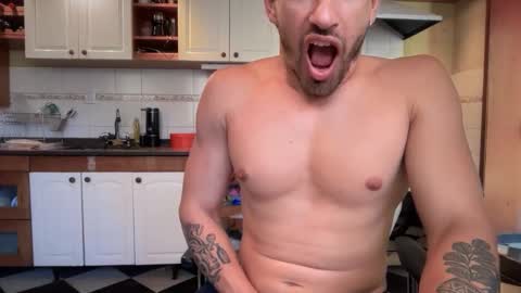 wearetwo online show from February 20, 3:58 pm