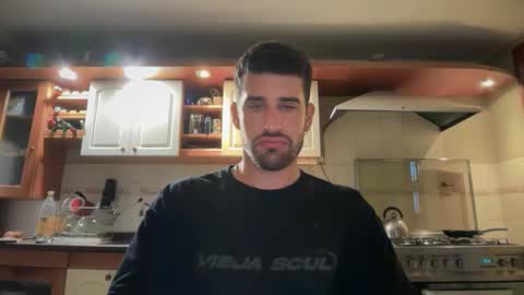 wearetwo online show from February 7, 9:38 am