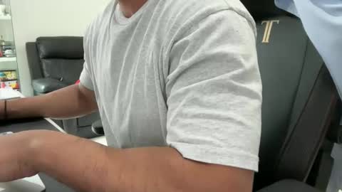 Weapon X online show from February 22, 11:28 pm