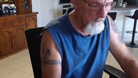 Wellhelloo online show from February 20, 6:19 am