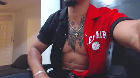 Wesley Rogger online show from October 15, 10:39 pm