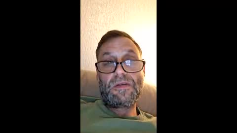 whateveruwant1on1 online show from April 26, 2:31 am