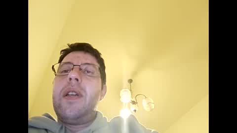 Snapshot of whatwouldyouliketosee chatting on January 6, 2:47 pm stoffy online show from January 6, 2:47 pm