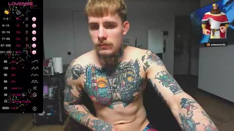 Max online show from December 18, 5:04 am