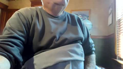 whydog online show from November 10, 7:52 pm