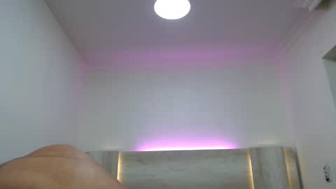 Snapshot of wickedboy_twink chatting on January 30, 3:29 pm JAISON online show from January 30, 3:29 pm
