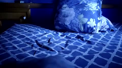 wikifeet online show from December 8, 3:32 am