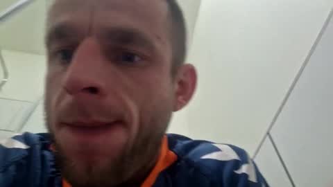 wildmike93 online show from February 22, 8:16 am