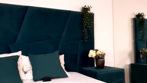 WilfredGonzales online show from February 18, 2:27 am