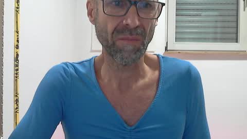 Lilian online show from September 27, 7:01 pm