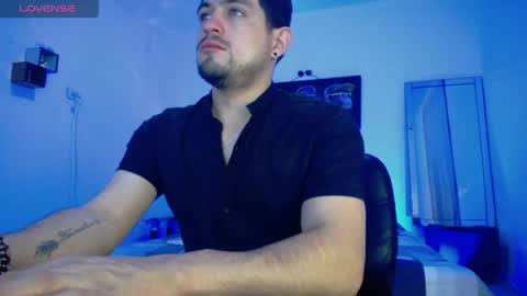 william_steel_ online show from May 20, 10:00 am