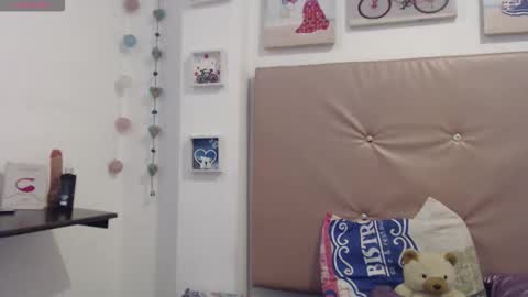 willians__ online show from November 23, 3:06 am