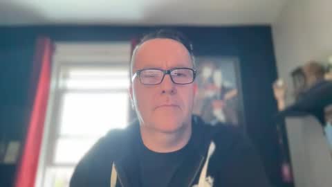 wintyr online show from March 10, 8:01 pm