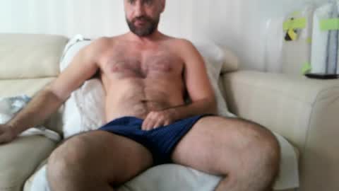 Snapshot of wolfdudefun chatting on February 25, 12:45 pm wolf online show from February 25, 12:45 pm