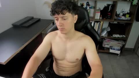 wolker_allan online show from December 21, 6:38 pm