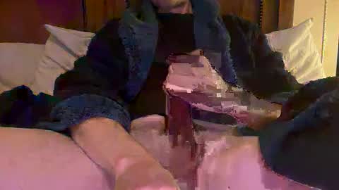 Snapshot of wonkywillywanks chatting on October 18, 10:37 pm wonkywillywanks online show from October 18, 10:37 pm